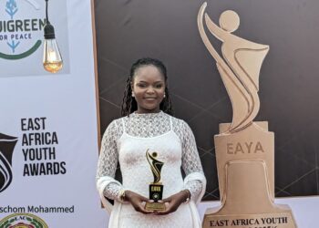 East Africa Youth awards : À Goma, Carine Lobela présente son Prix !