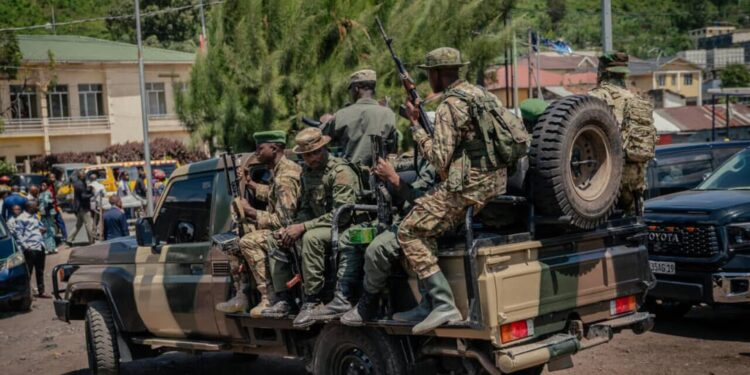 Sud-Kivu : un hôpital détruit, l&rsquo;armée charge le M23 !