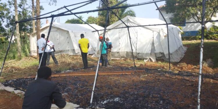 IMG-20260523-WA0045 - Agora Grands-Lacs Ebola en RDC : les tentes de prise en charge des malades incendiées à Mongbwalu