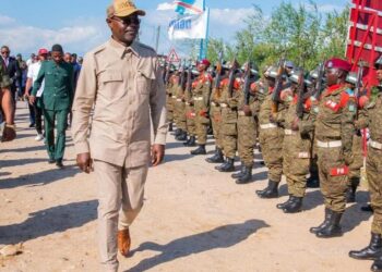 Sud-Kivu : Guy Kabombo à Uvira pour évaluer la situation sécuritaire